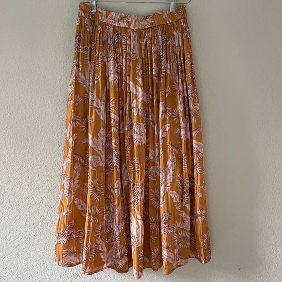 Bailey44 Satin Tiger Midi Skirt Size Medium - Picture 5 of 7